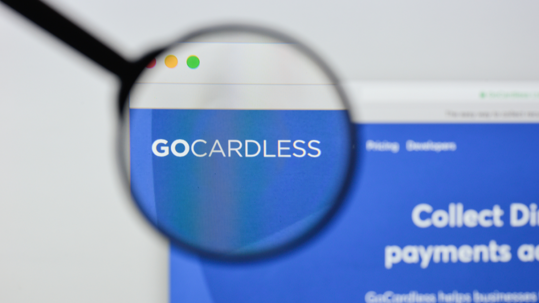 Salesforce app FinDock has partnered with payment solutions platform GoCardless to offer alternative new methods of payments. 