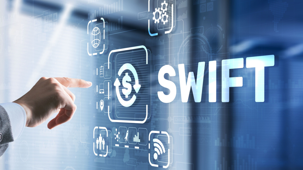 Circle Skip SWIFT To Choose Xapo Bank As New Partner To