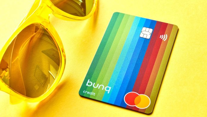 The bunq Travel Card next to sunglasses.
