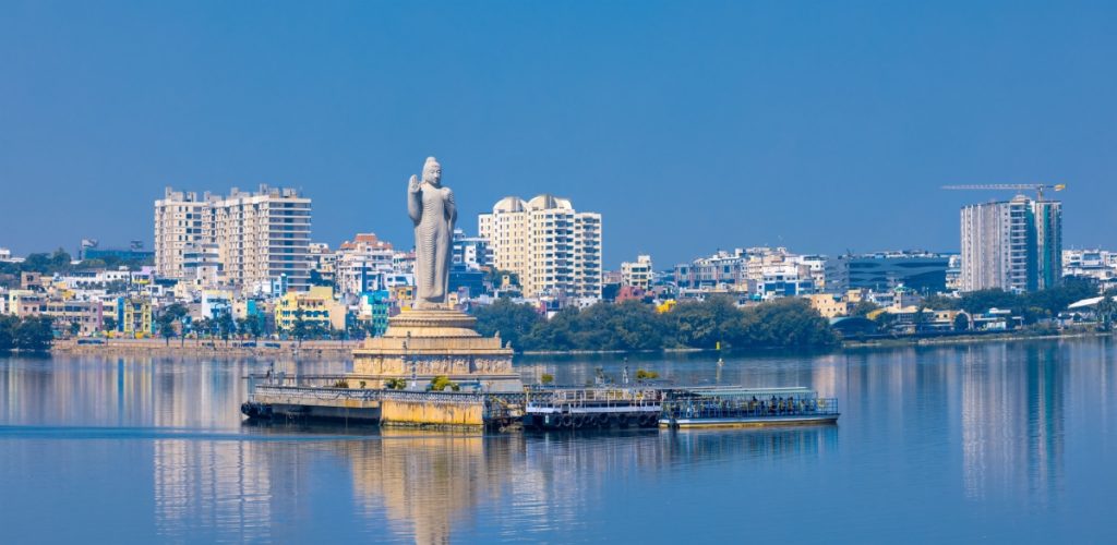 credit: credit: SNEHIT PHOTO / Shutterstock