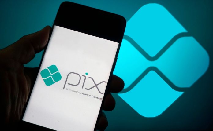Pix launches in US amid probe