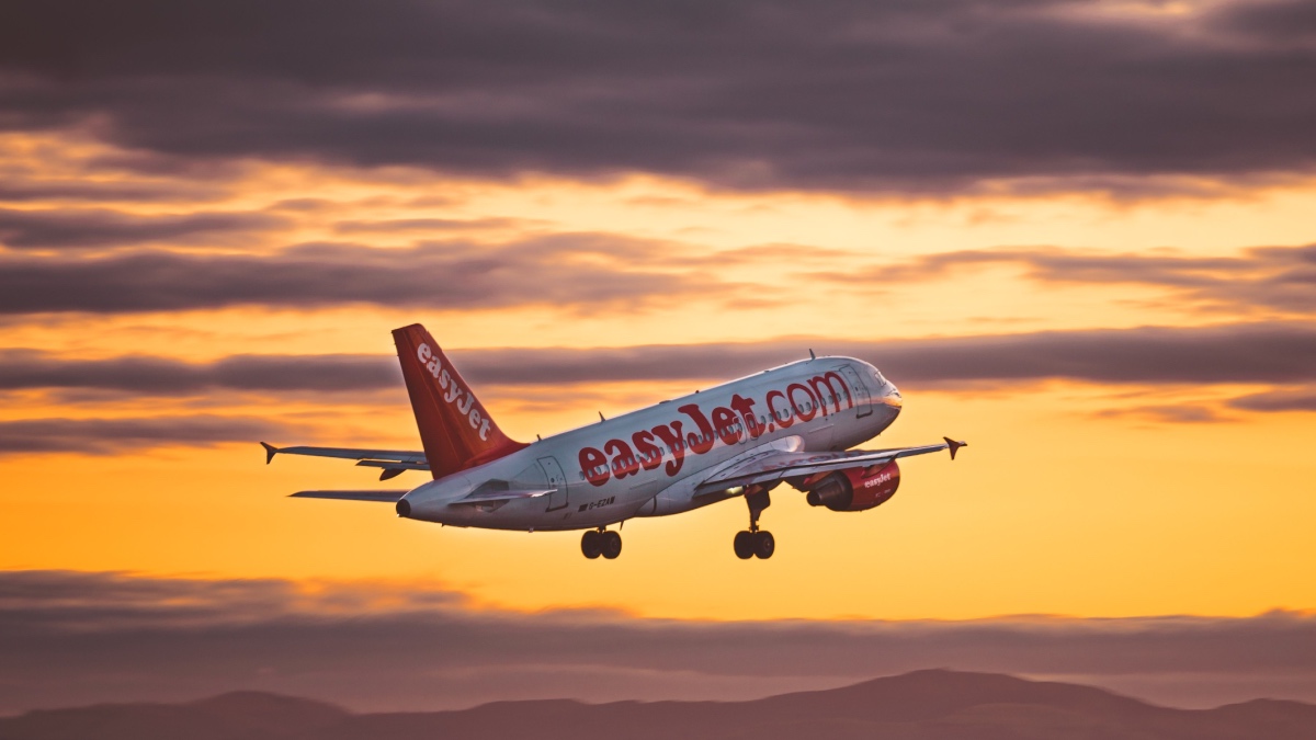easyJet launches Bitcoin app