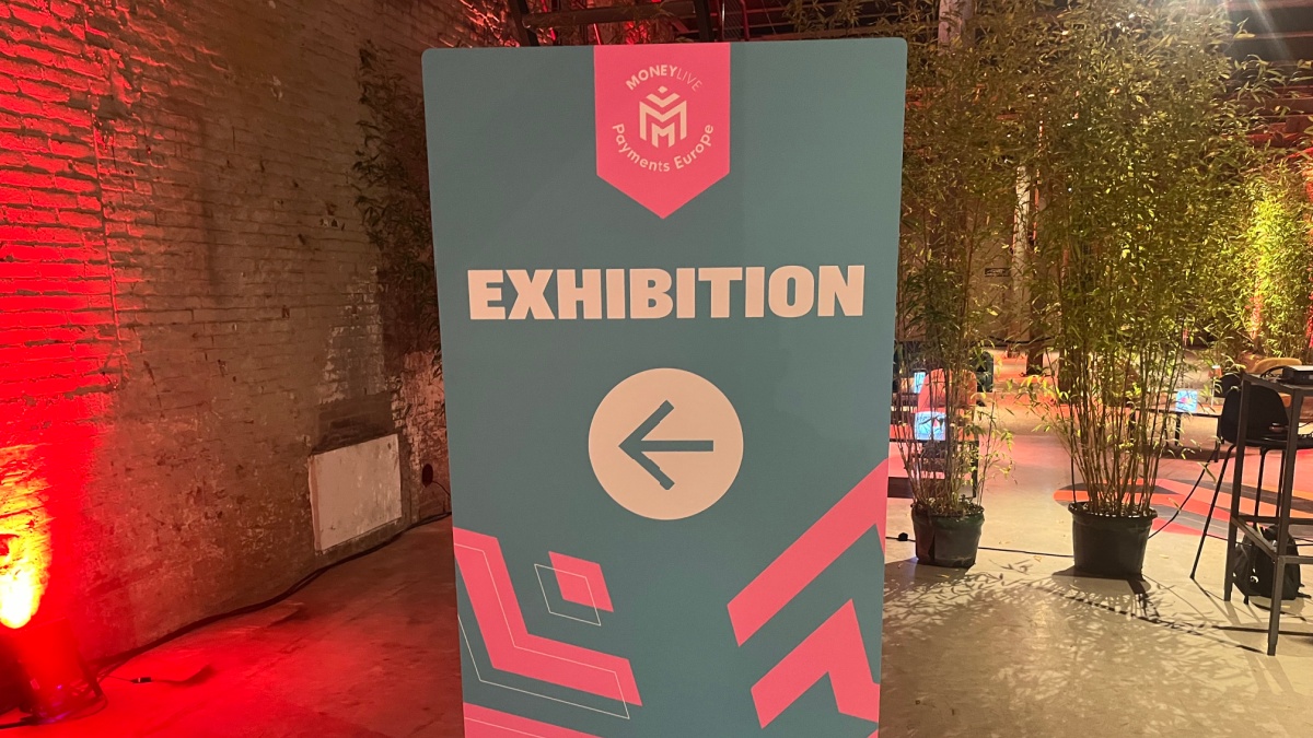 MoneyLive sign that reads "Exhibition."