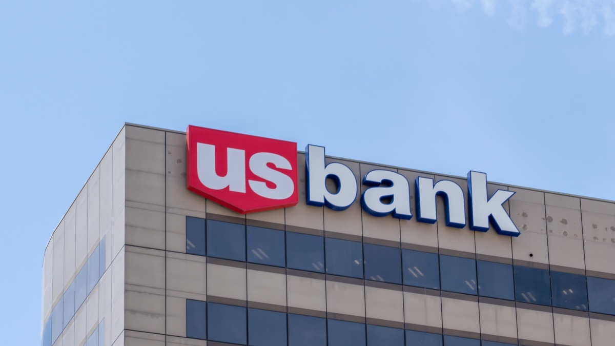 Close up of the U.S. Bank sign on the building at one of its branches in Salt Lake City, Utah, USA - May 12, 2023. U.S. Bank is an American banking institution.