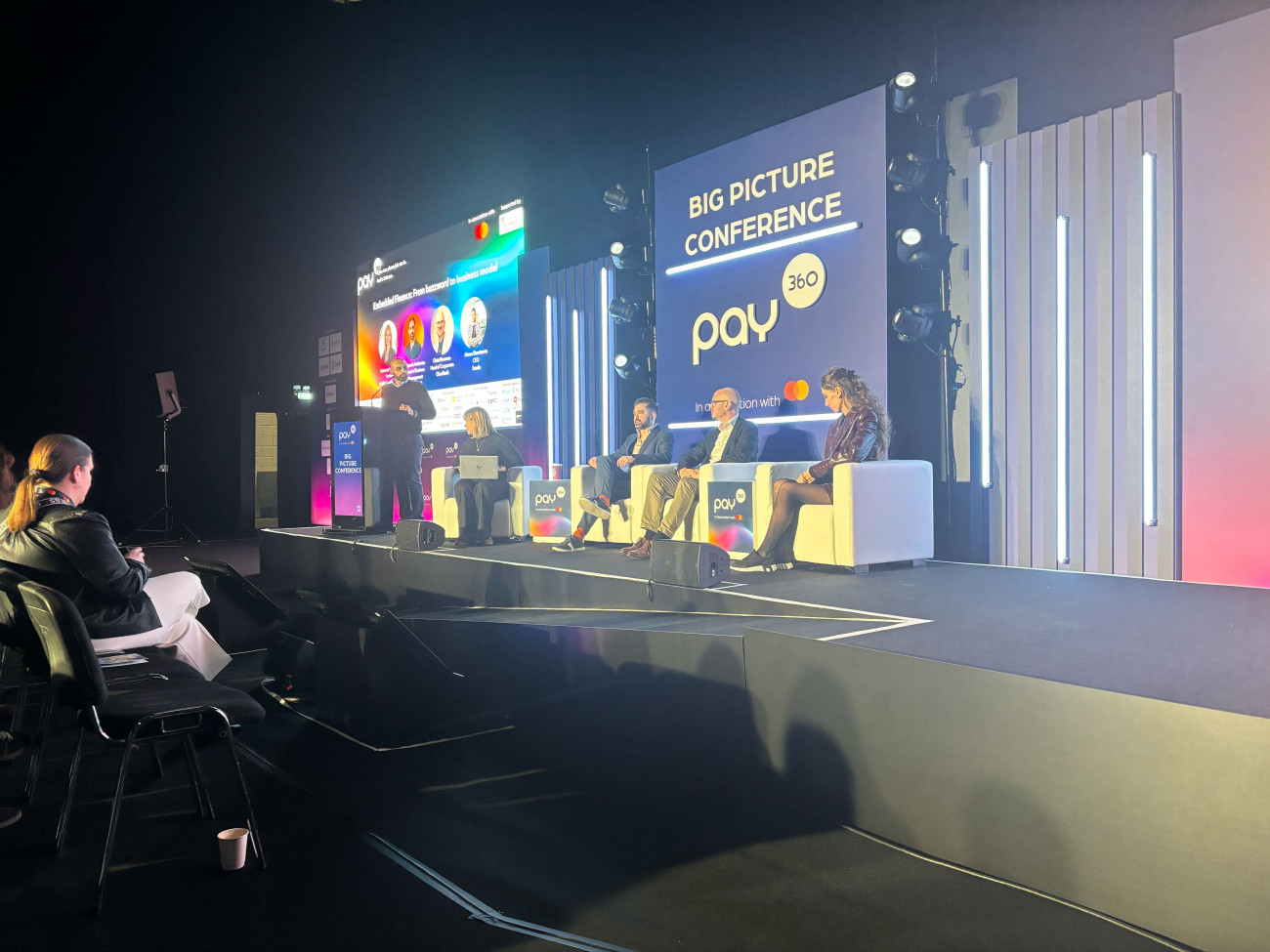 Pay360 - Embedded finance panel