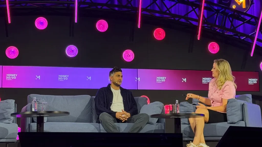 Arjun Sethi, Co‑CEO of Kraken with Scarlett Sieber, Chief Strategy and Growth Officer at Money20/20.

