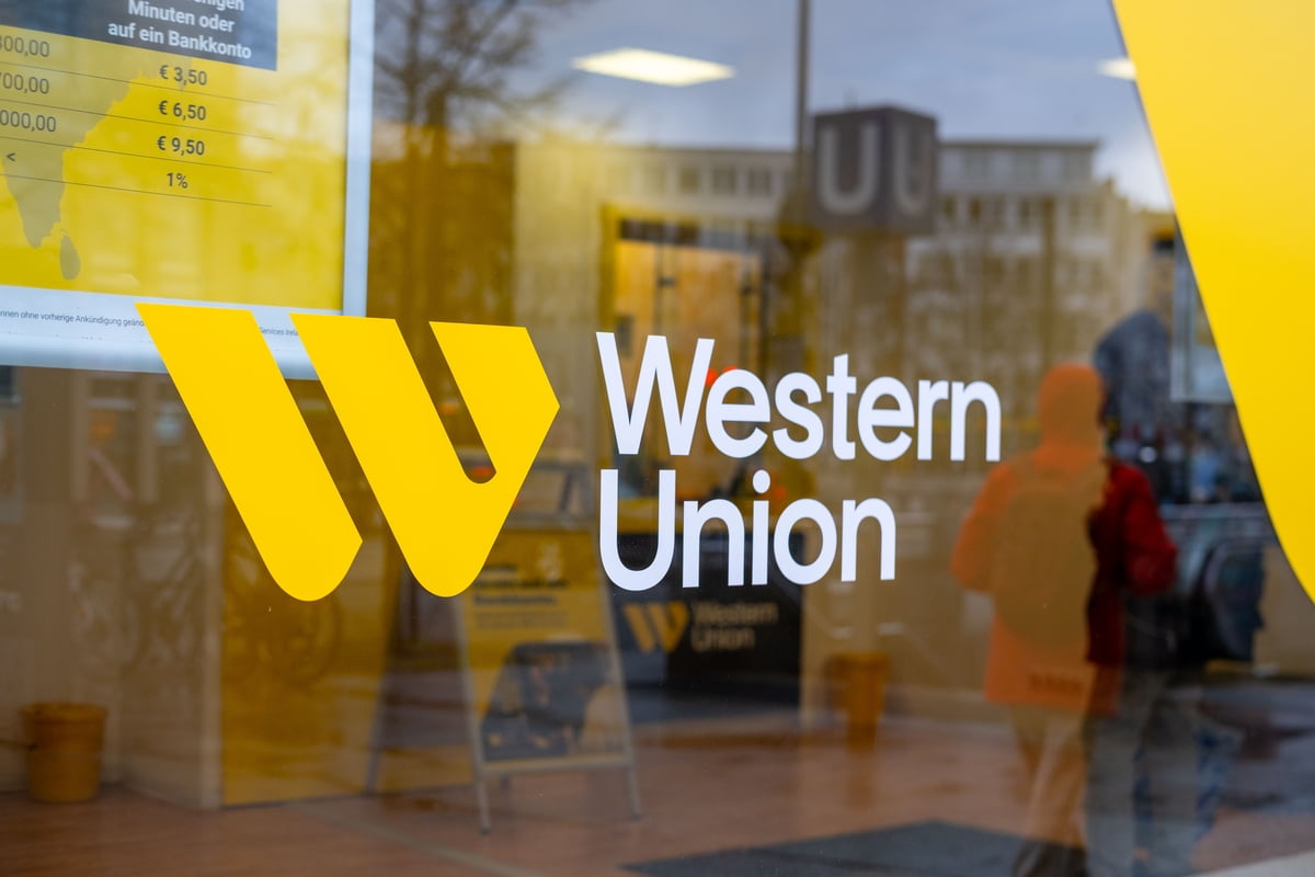 Western Union Stablecard launch